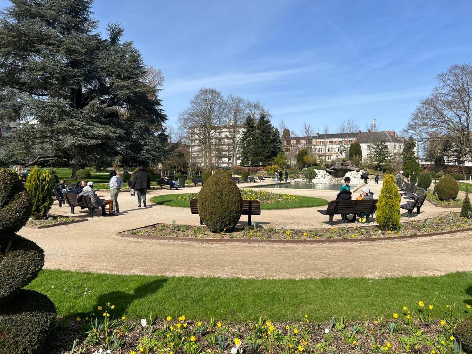Au Duleing House * Orleans